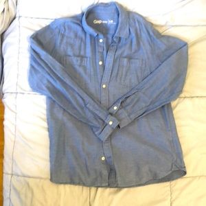 Light blue w white sprinkled buttoned dress shirt casual